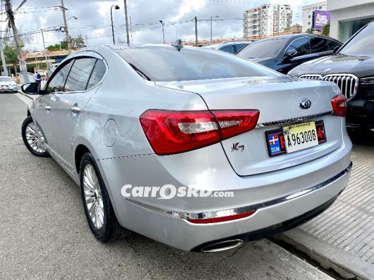 Kia K7 Carros en venta