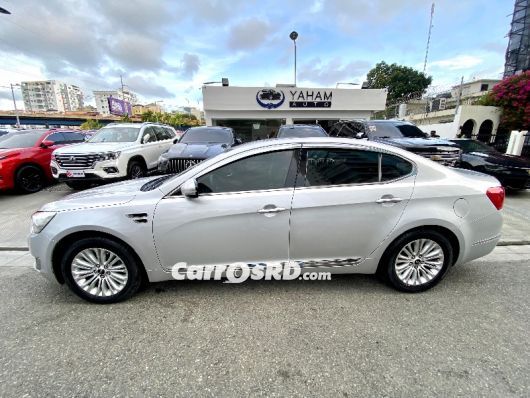 Kia K7 Carros en venta