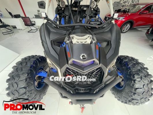 Can-Am Maverick Coupe en venta