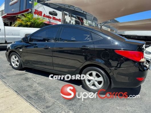 Hyundai Accent Carros en venta