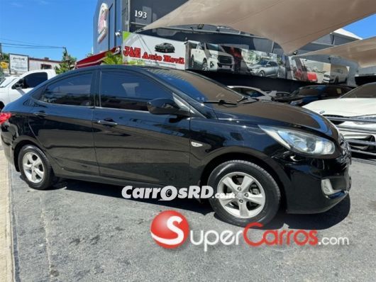 Hyundai Accent Carros en venta