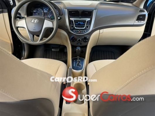 Hyundai Accent Carros en venta