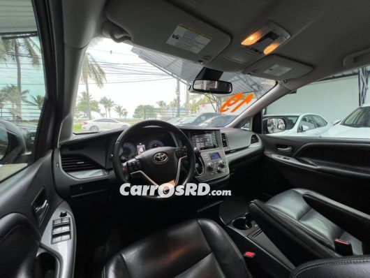 Toyota Sienna Minivan en venta