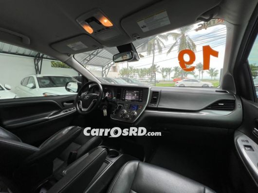 Toyota Sienna Minivan en venta
