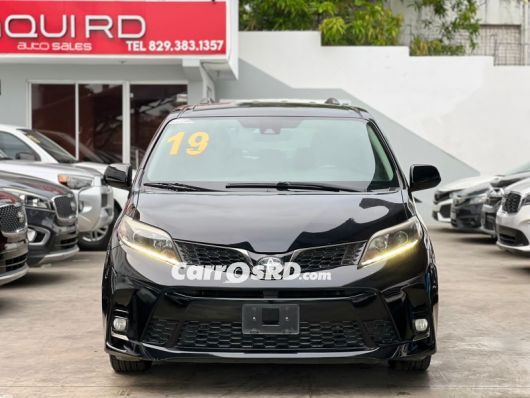 Toyota Sienna Minivan en venta