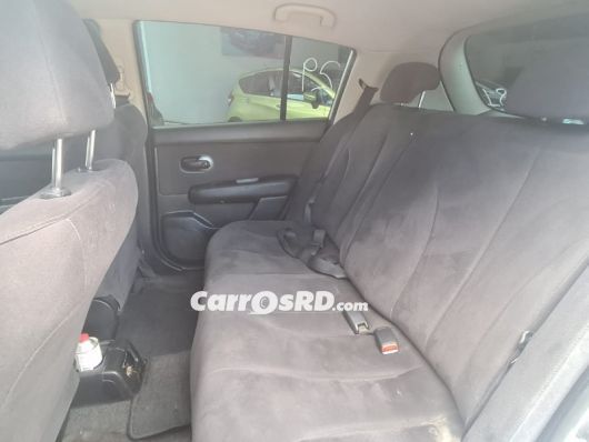 Nissan Tiida Carros en venta
