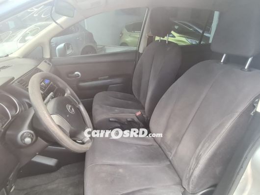 Nissan Tiida Carros en venta