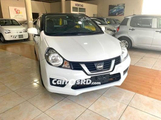 Nissan AD Carros en venta