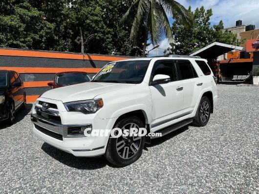 Toyota 4Runner Jeepeta en venta