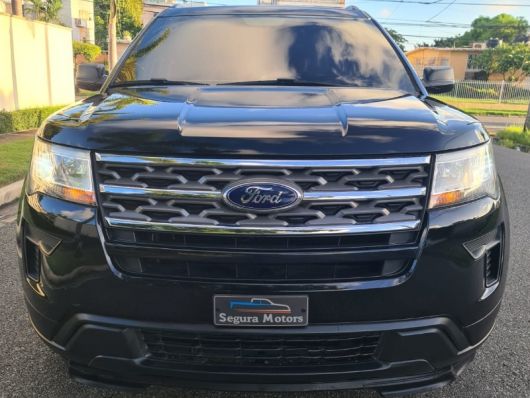 Ford Explorer XL