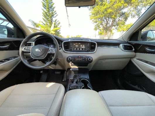 Kia Sorento LX