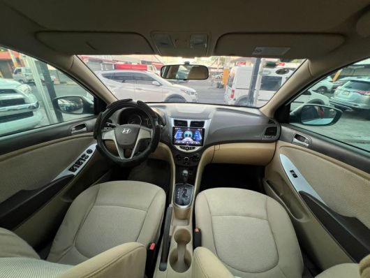 Hyundai Accent Básico