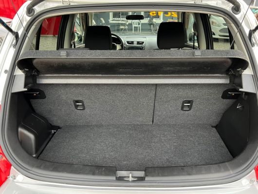 Suzuki Swift Básico
