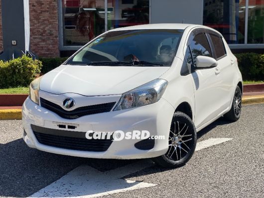Toyota Vitz Hatchback en venta