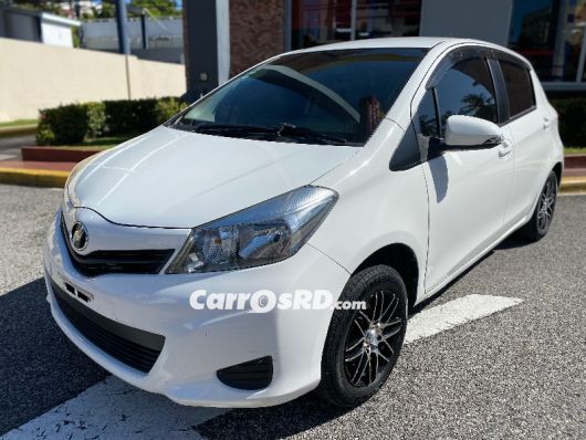 Toyota Vitz Hatchback en venta