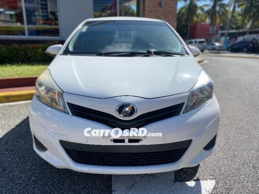 Toyota Vitz Hatchback en venta
