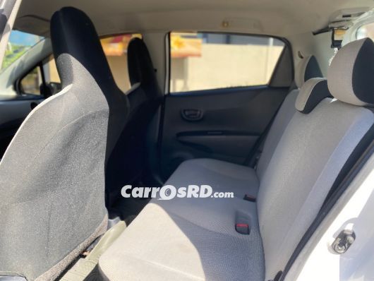 Toyota Vitz Hatchback en venta