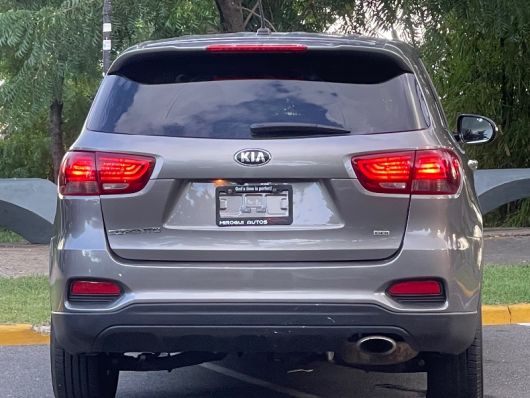 Kia Sorento LX