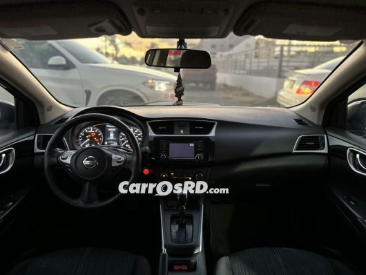 Nissan Sentra Carros en venta
