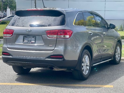 Kia Sorento LX