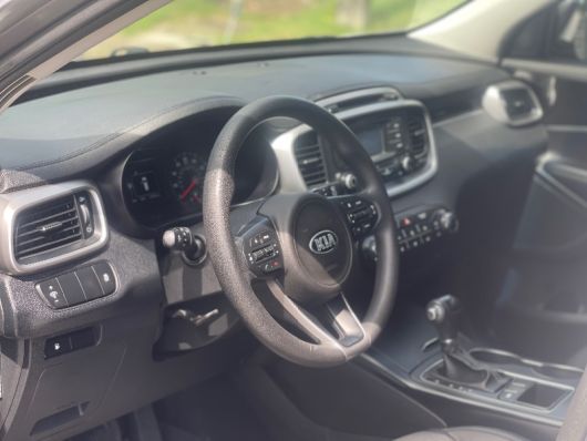 Kia Sorento LX