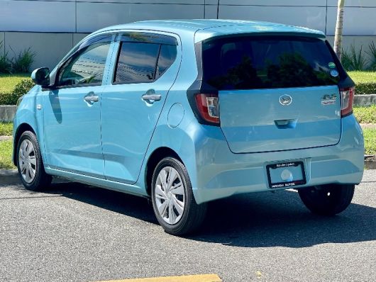Daihatsu Mira Plus