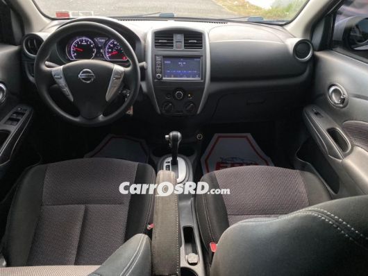 Nissan Versa Carros en venta