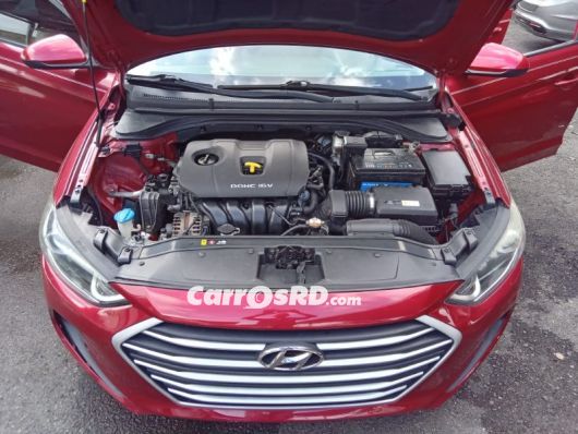 Hyundai Elantra Carros en venta