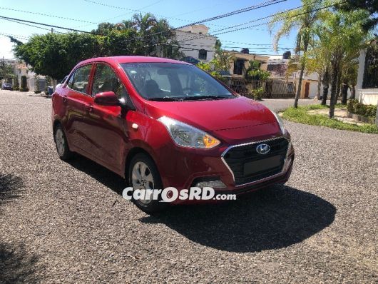 Hyundai Grand i10 Carros en venta