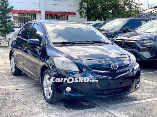 Toyota Yaris Carros en venta