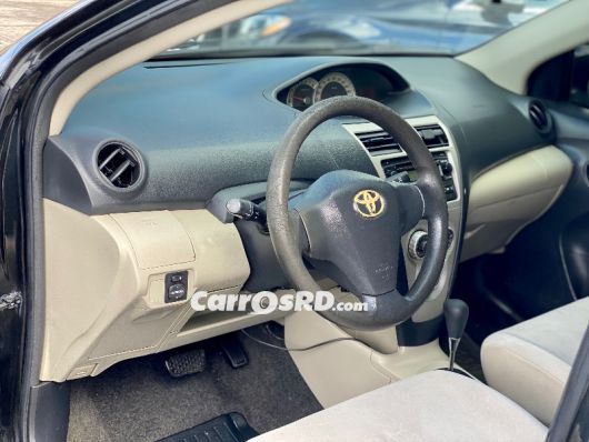 Toyota Yaris Carros en venta