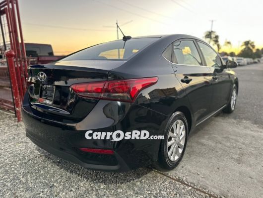 Hyundai Accent Carros en venta