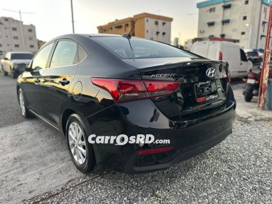 Hyundai Accent Carros en venta