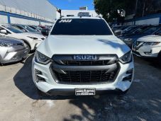 Isuzu