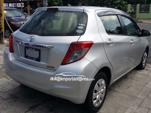 Toyota Vitz Hatchback en venta