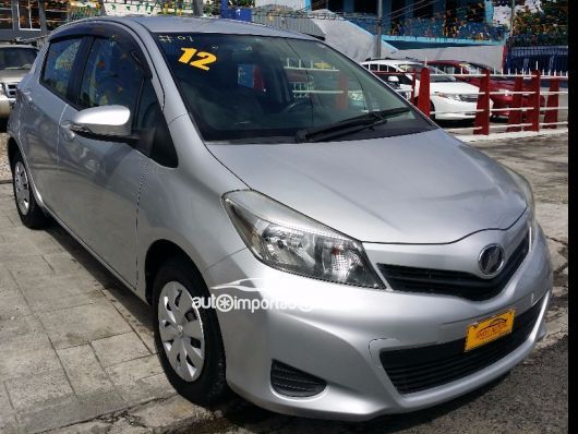 Toyota Vitz Hatchback en venta