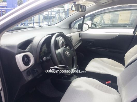 Toyota Vitz Hatchback en venta