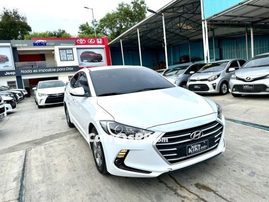 Hyundai Avante Carros en venta