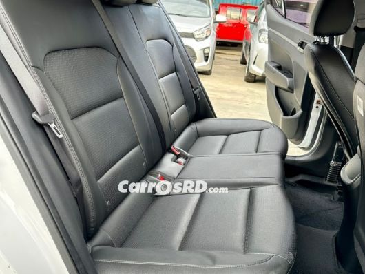 Hyundai Avante Carros en venta