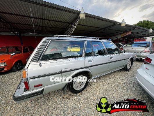 Toyota Cressida Carros en venta