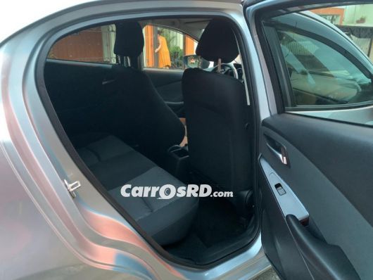 Mazda Demio Hatchback en venta