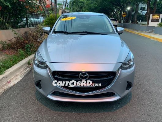 Mazda Demio Hatchback en venta