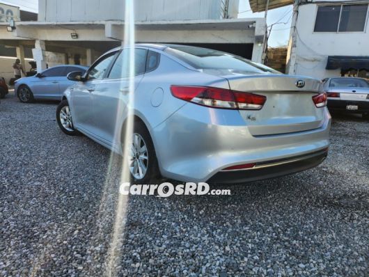 Kia K5 Carros en venta