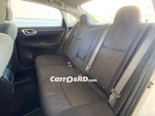 Nissan Sentra Carros en venta