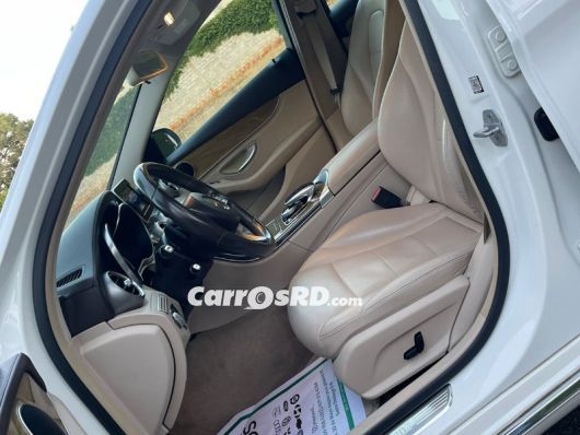 Mercedes-Benz Clase C Carros en venta