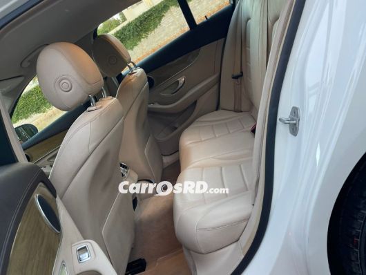 Mercedes-Benz Clase C Carros en venta