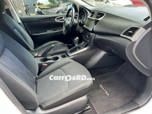 Nissan Sentra Carros en venta