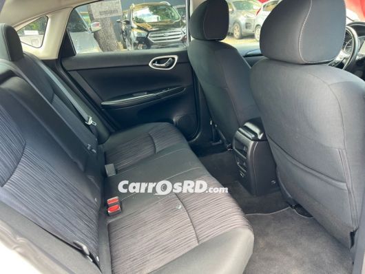 Nissan Sentra Carros en venta