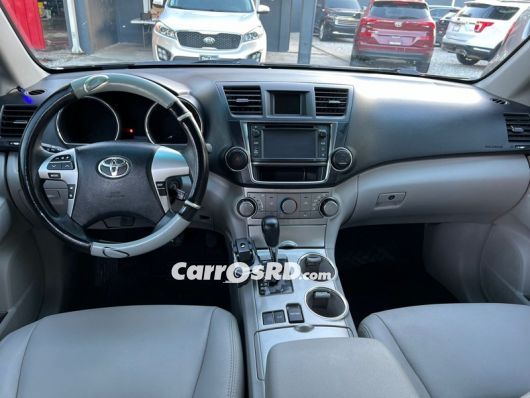 Toyota Highlander Jeepeta en venta