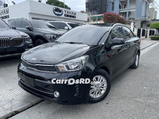 Kia Soluto Carros en venta